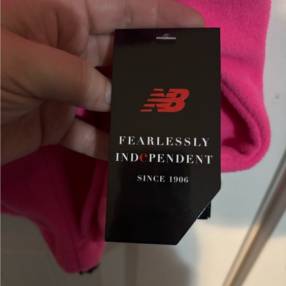 NWT New Balance Fleece Zip-up Sweatshirt Pink Size XL - Picture 5 of 7
